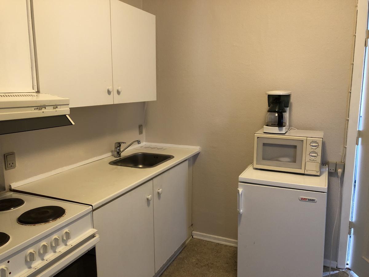 Motel Apartments